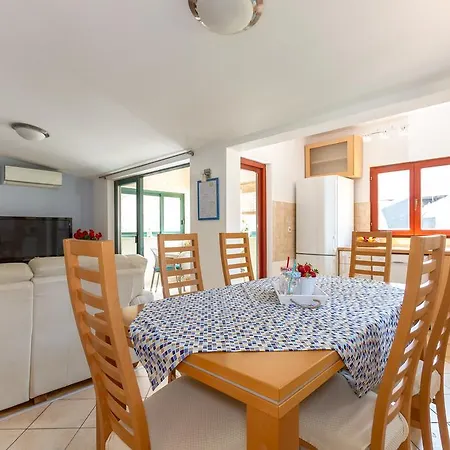 Apartment Apartman Maslina Split